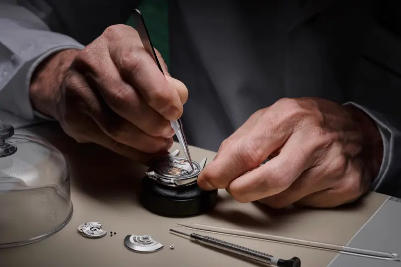 La manutenzione degli orologi Rolex presso Curnis  a Bergamo