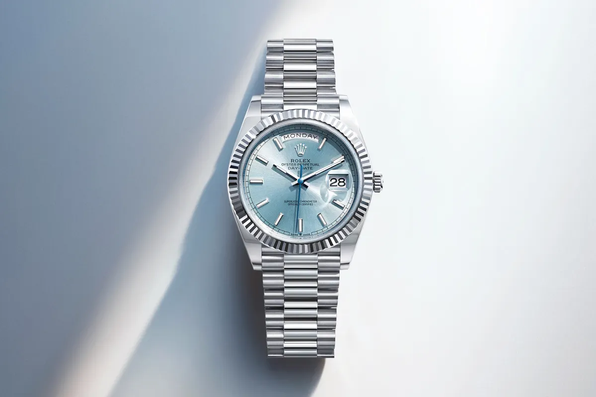 Scopri Rolex Day-Date presso Curnis, rivenditore Autorizzato Rolex a Bergamo