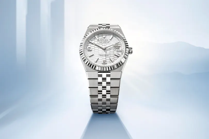 Scopri Rolex Land-Dweller presso Curnis, rivenditore Autorizzato Rolex a Bergamo