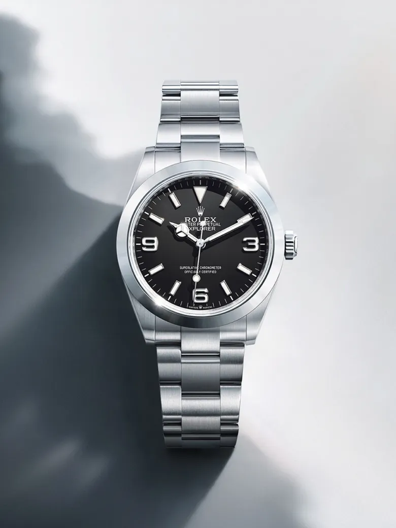 Rolex Explorer presso Curnis  a Bergamo